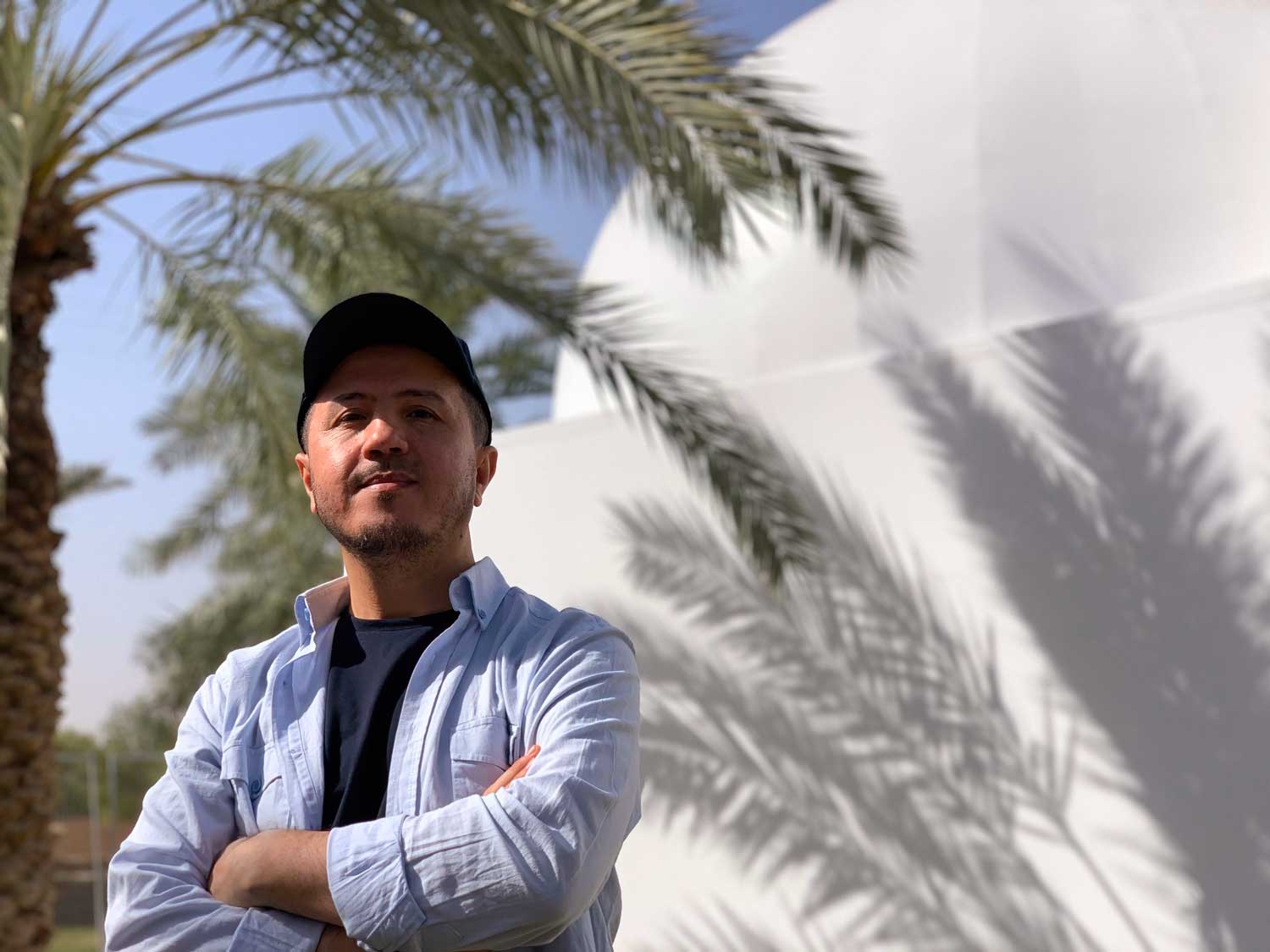 Portrait-de-Younes-Rahmoun--©-Carlos-Pérez-Marín-–-Riyadh,-2023