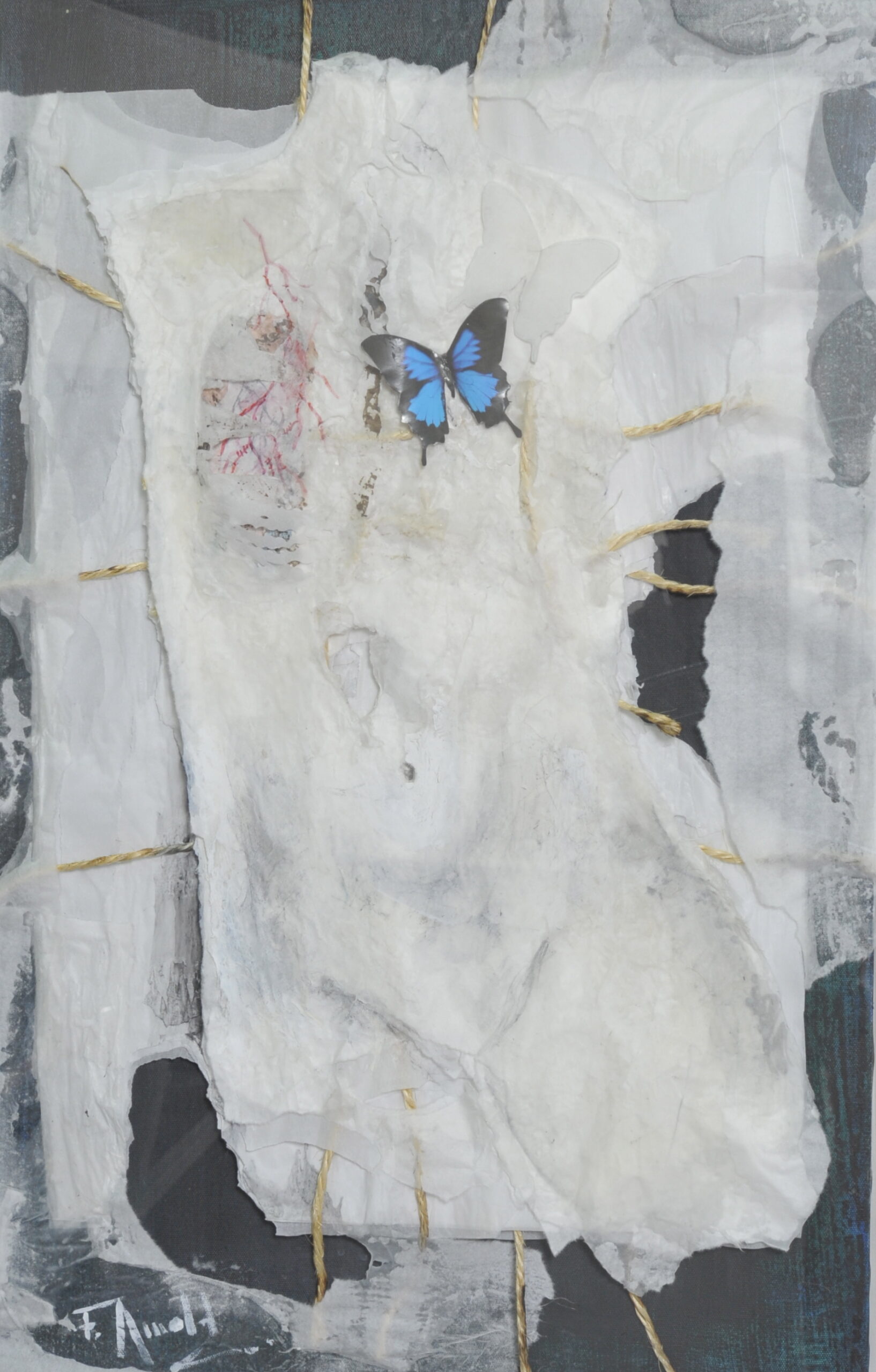 Florence Arnold, De la vie dans mes veines, millefeuille de papier, ficelle de lin, acrylique, 80 x 50 cm. Courtesy de l'artiste