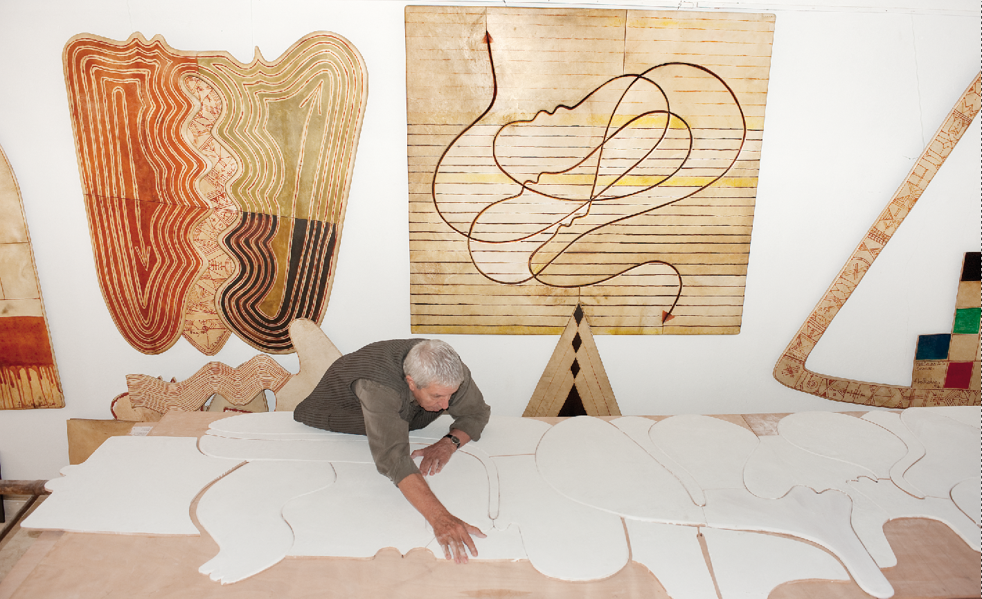 Farid Belkahia dans son atelier, copyright DIPTYK